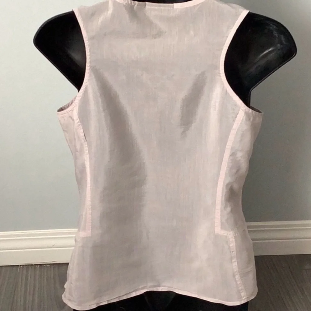 MEXX Ruffled Shell (Small) - Picture 13 of 13